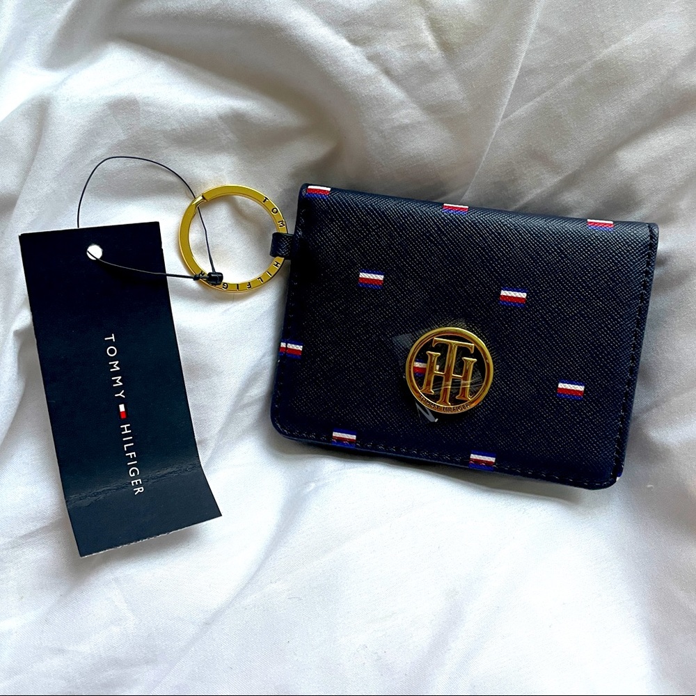 NWT Tommy Hilfiger Wallet